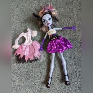 Monster High Sweet Screams Abbey Bominable Doll